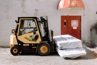 common type heavy equipment forklift