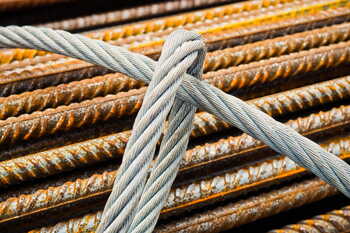 preparing repairs winch cable