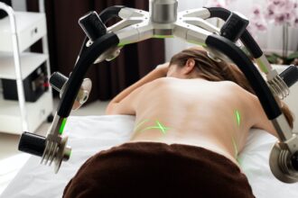 tummy tuck vs lipo