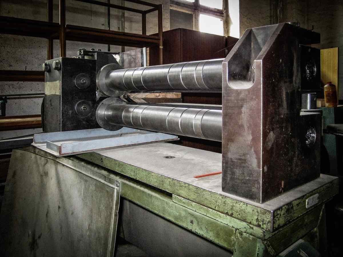 Demystifying the Metal Rolling Process A Comprehensive Guide