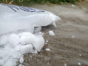 typical application dry ice blasting