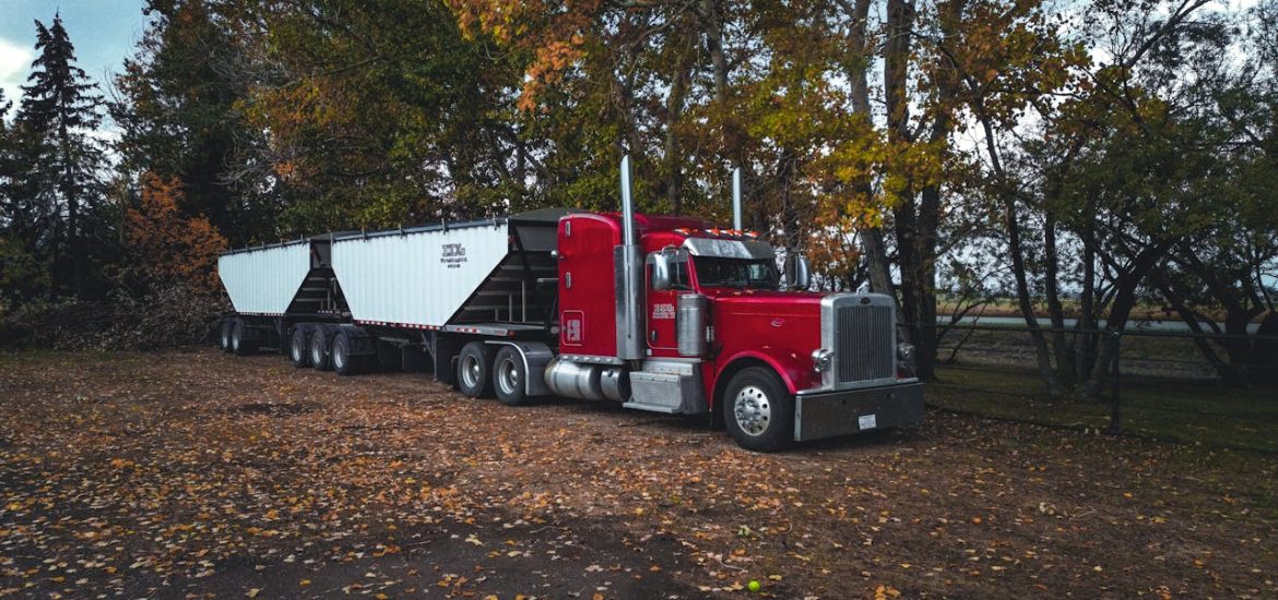 drop deck vs side tippers